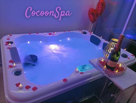 Hot Tub, Spa and wellness centre/facilities, Spa and wellness centre/facilities, Spa and wellness centre/facilities, Fitness centre/facilities