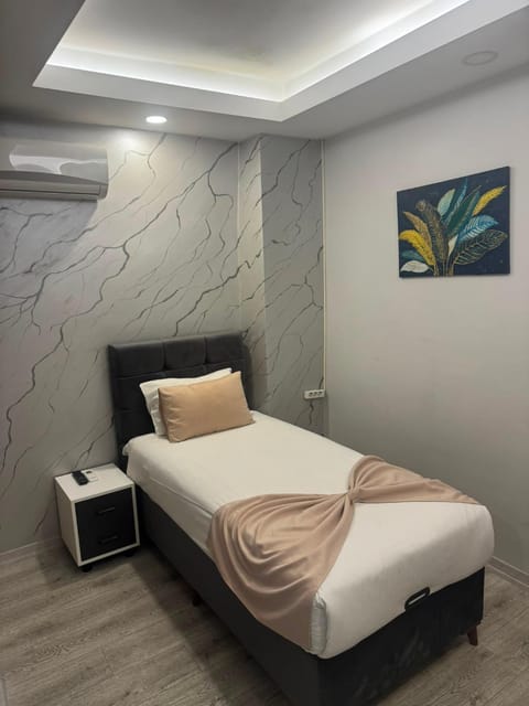 Bed, Bedroom, air conditioner