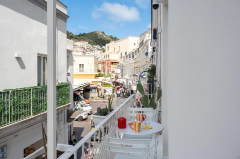 Property building, Photo of the whole room, Breakfast