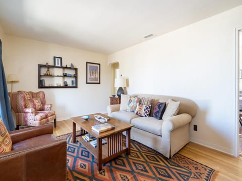 Casa Lujan House in Santa Fe