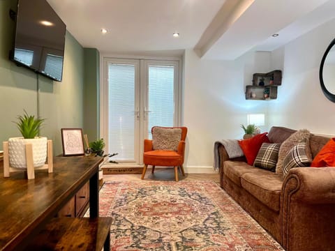 Cherry Blossom cottage House in Glossop