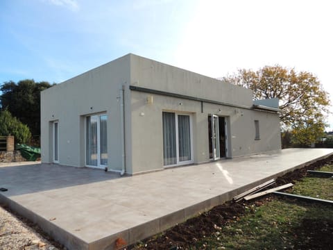 Property building, Balcony/Terrace