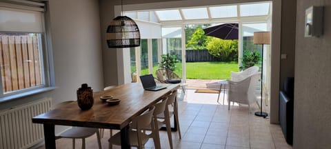 Dining area, Garden view