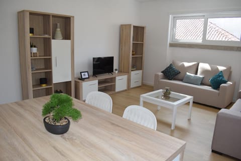 Communal lounge/ TV room, TV and multimedia