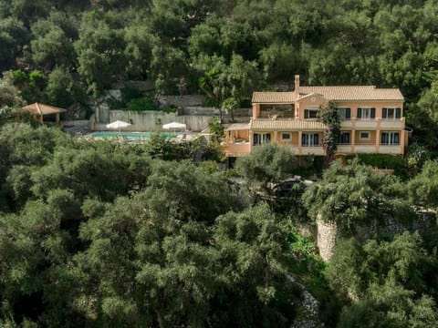 Property building, Natural landscape