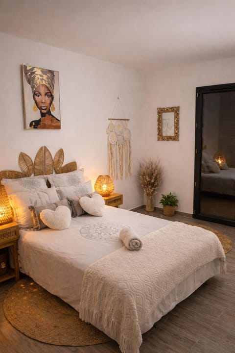 Location Saisonnière Villa House in Uzes