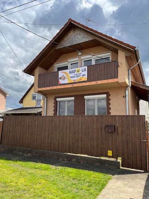 Property building, Neighbourhood, Street view