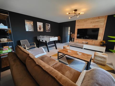 TV and multimedia, Living room