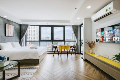 Living room, Photo of the whole room, Seating area, Bedroom, air conditioner