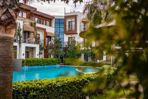 Garden view, Pool view