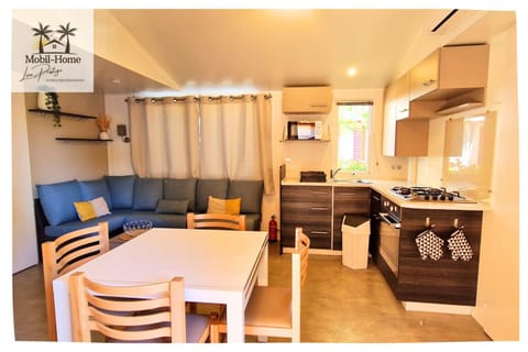 Living room, stove, kitchen