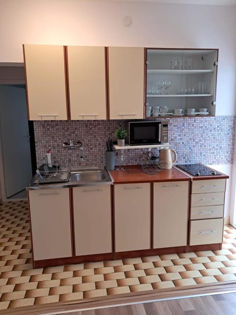 Apartman-Kuzminski-Vodice Apartment in Šibenik-Knin County, Croatia