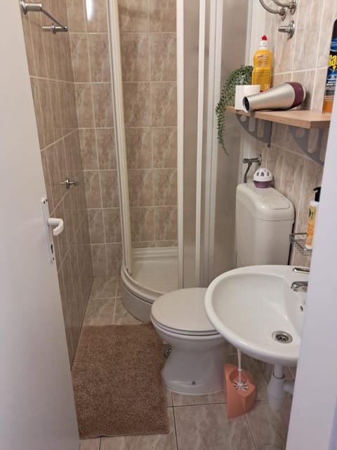 Apartman-Kuzminski-Kraje14 Apartment in Šibenik-Knin County, Croatia