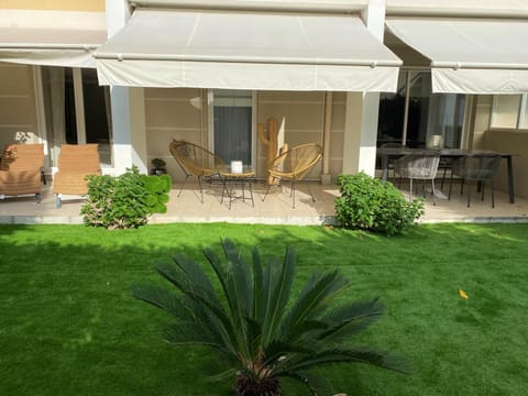 Garden, Garden view