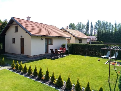 Property building, Garden, Garden view