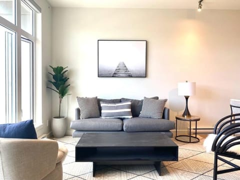 Lovely Brand New Suite Apartment in Sidney