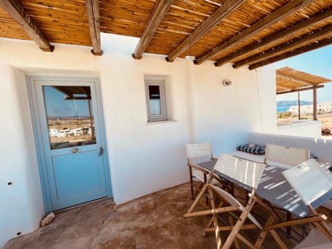 EOS - Appartement de charme et confort pour 4 personnes prés de la plage et du coeur de Koufonissi Apartment in Koufonisia