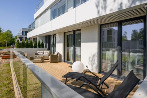 Balcony/Terrace, Seating area, sunbed