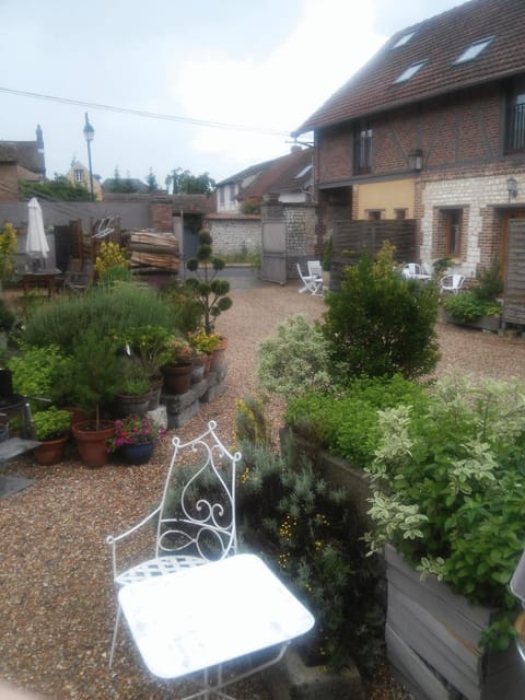 Property building, BBQ facilities, Garden, View (from property/room), View (from property/room), Balcony/Terrace