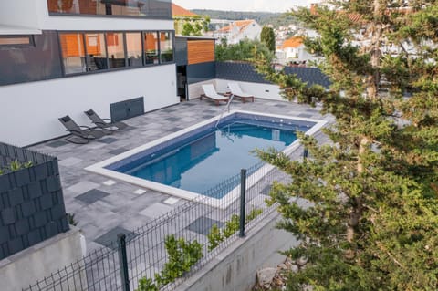 Property building, Pool view, sunbed
