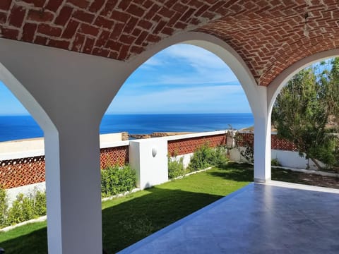 View (from property/room), Balcony/Terrace, Sea view