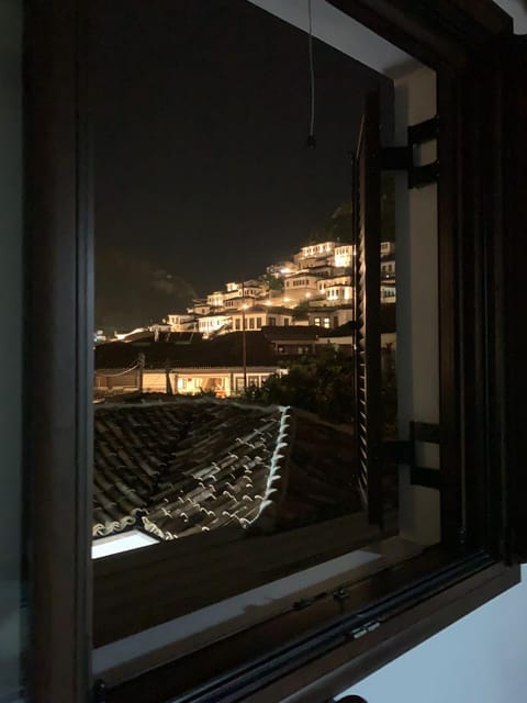 Night, View (from property/room), City view