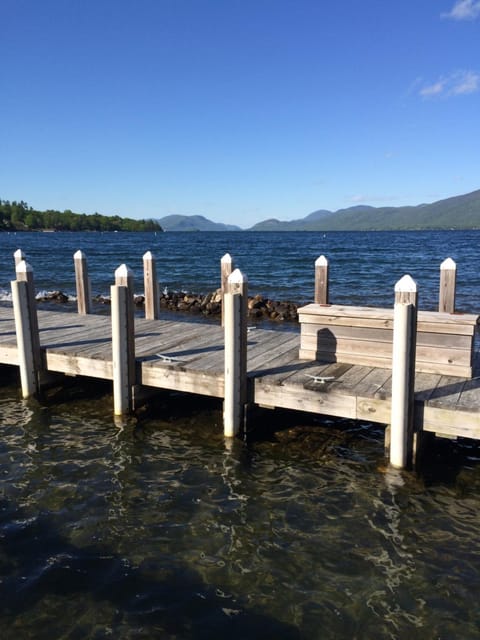 Lake George Diamond Cove Cottages, Cabins, & Hotel Cabin in Queensbury