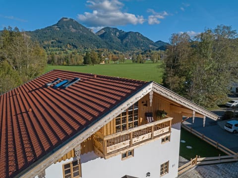 Property building, Staff, View (from property/room), Mountain view, Mountain view, Location