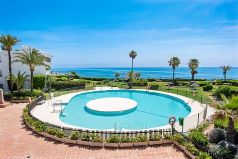 Sea view, Swimming pool