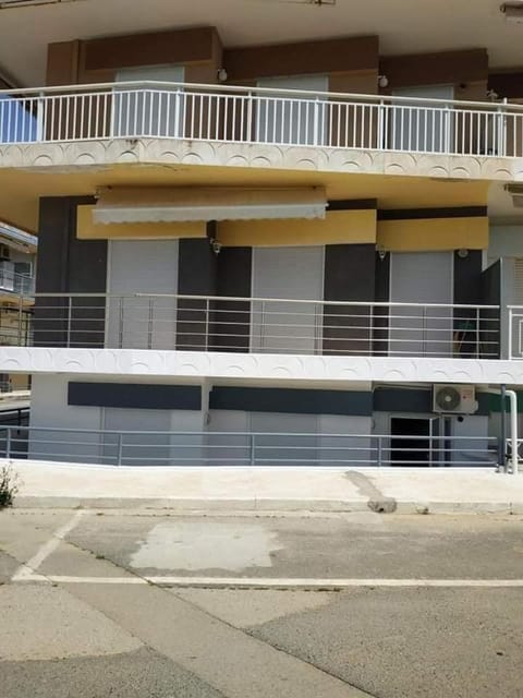 First line apartment Apartment in Halkidiki