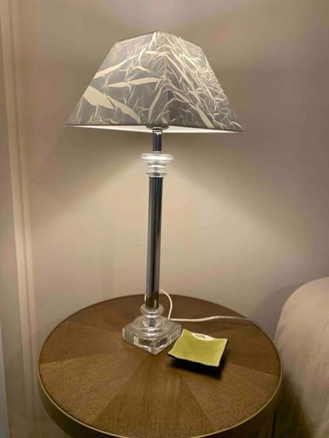 Bedroom, hair dresser