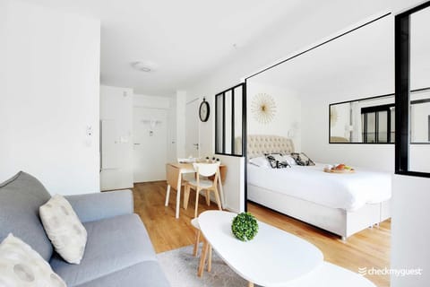 Living room, Photo of the whole room, Dining area, Bedroom