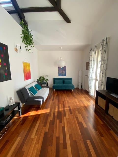 La Casa di Giulia, spazioso loft su due livelli a 10 minuti di macchina dal centro Apartment in Bologna