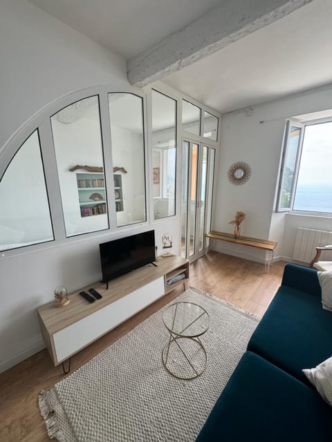 Joli deux pièces vieux village de Roquebrune-Cap-Martin Apartment in Roquebrune-Cap-Martin