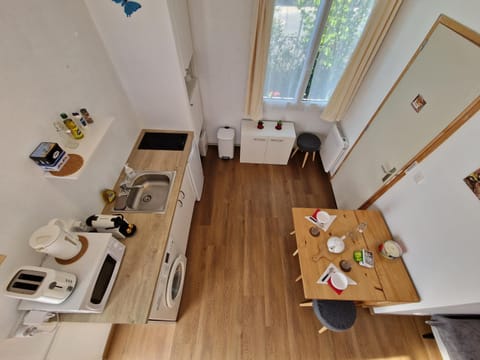 Tiny house avec jardin spacieux House in Saint-Nazaire