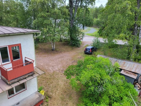 Property building, Street view, Parking