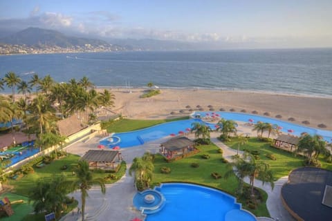 Beach, Mountain view, Pool view, Sea view, Swimming pool, sunbed