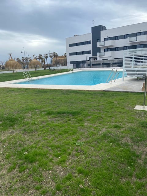 Pool view, Swimming pool