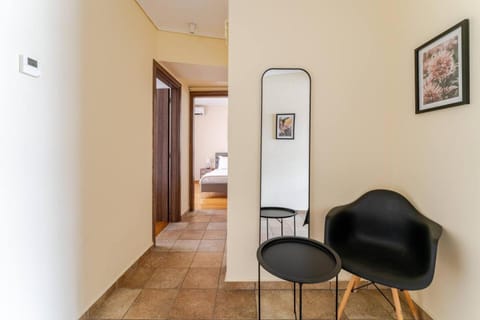 Lux & Style 75sqm with Private Parking in Athens Apartment in Athens