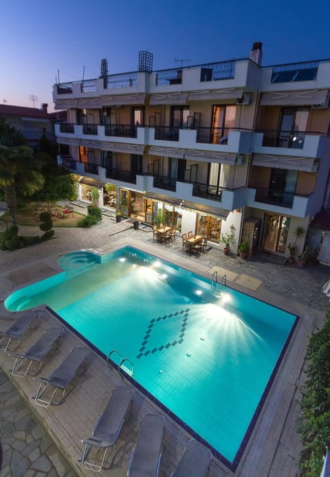 Night, Swimming pool, Swimming pool