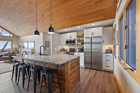 Wildcat Chalet House in Seven Devils