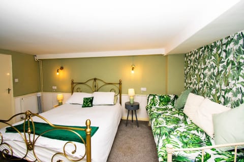 The Tempest quirky apartment with stunning views Apartment in Ilfracombe