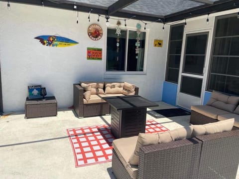 Beautiful Vacation Spot! Apartment in Beverly Hills