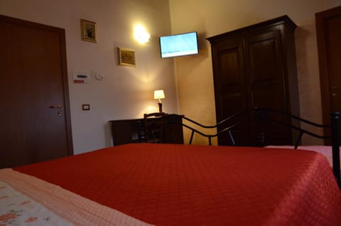 Il Vecchio Pioppo Farm Stay in Marche