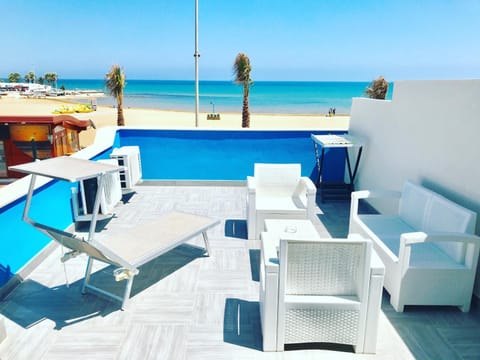 View (from property/room), Balcony/Terrace, Sea view