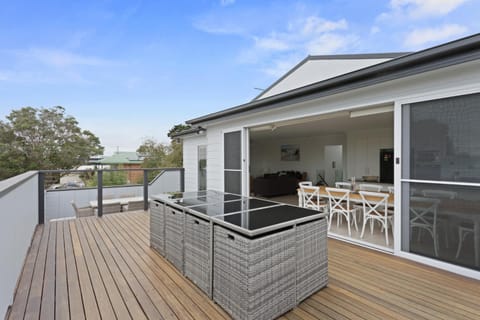 Balcony/Terrace, Dining area