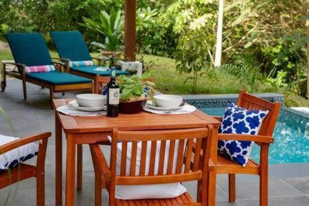 Private Modern Villa Near Resort District Villa in Cayo District