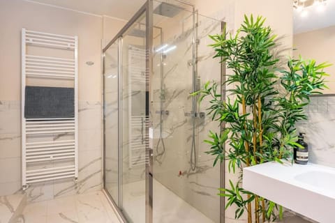 The Liberties - Luxury Villa in Barga Old Town Villa in Barga