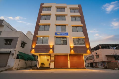 Property building, Facade/entrance
