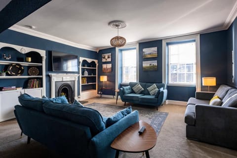 River View City Centre- Free Parking House in Inverness